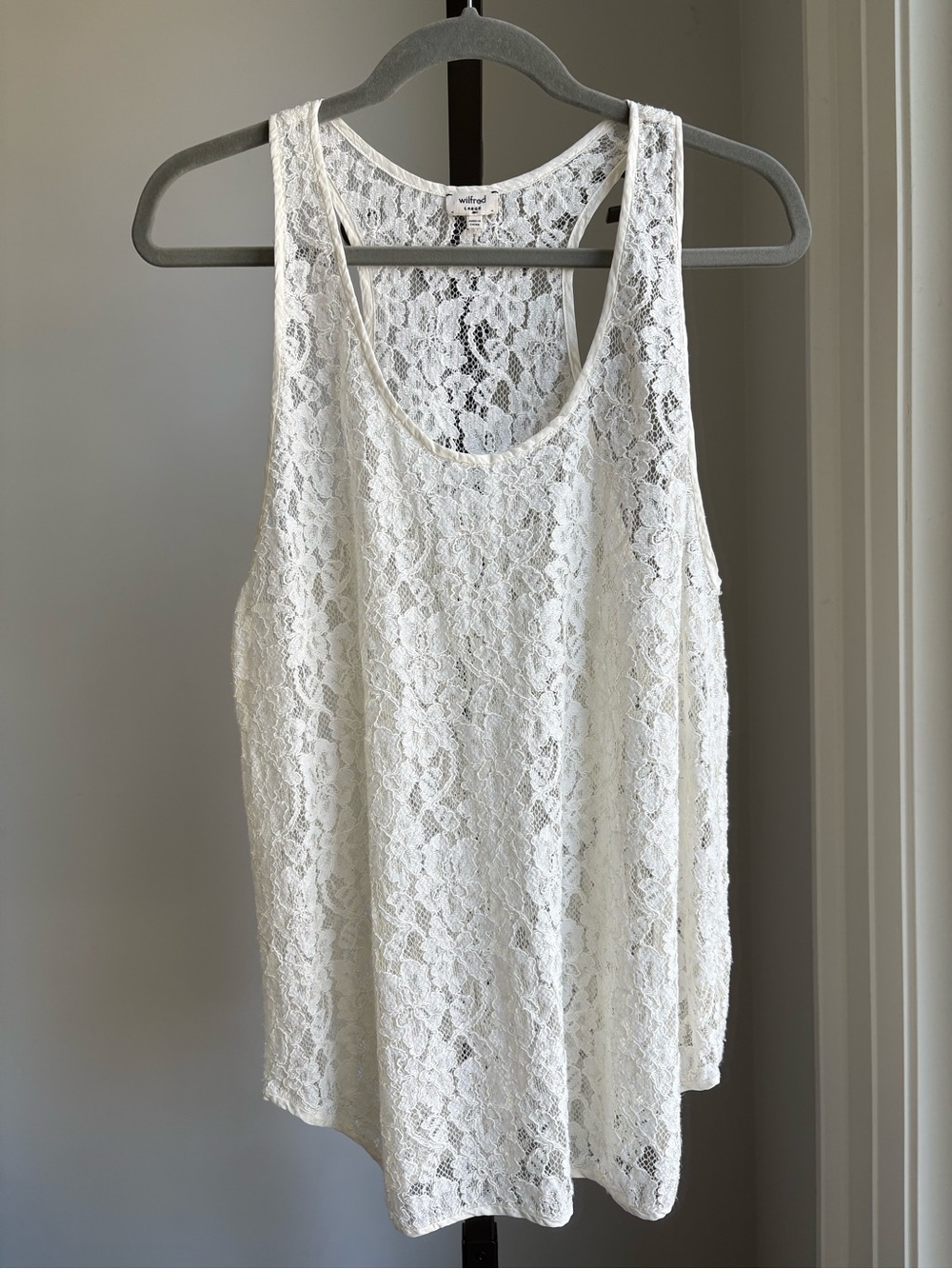Wilfred by Aritzia White Lace Racerback Tank Top Size Large Silk Trim Romantic